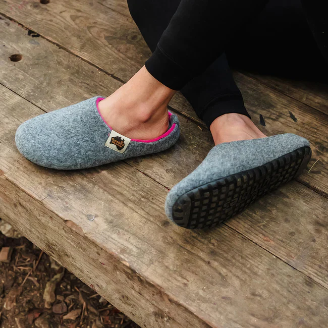 Outback - Women's - Grey & Pink - Image 3