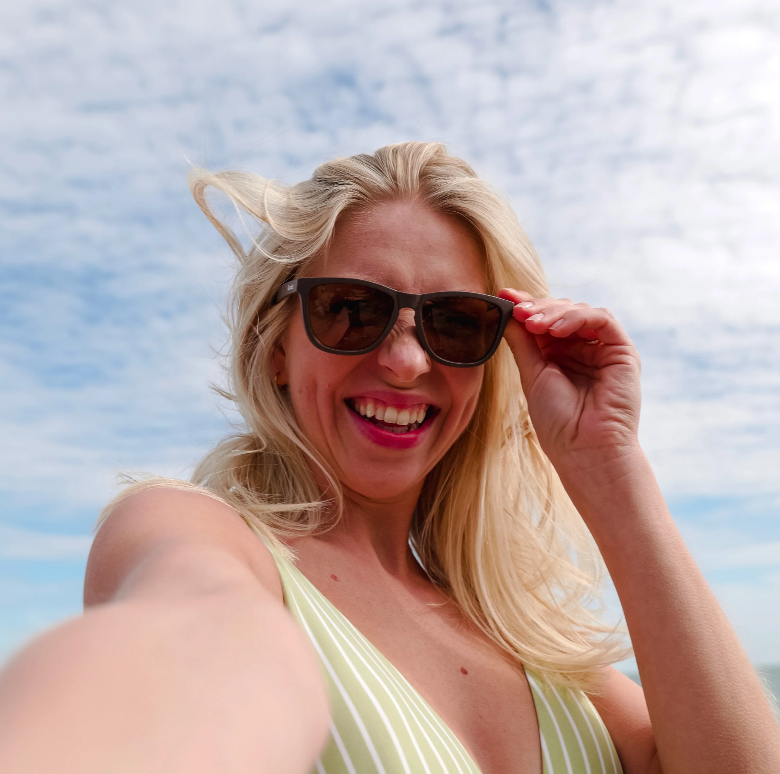 Wilpena Sunglasses - Coffee - Image 4
